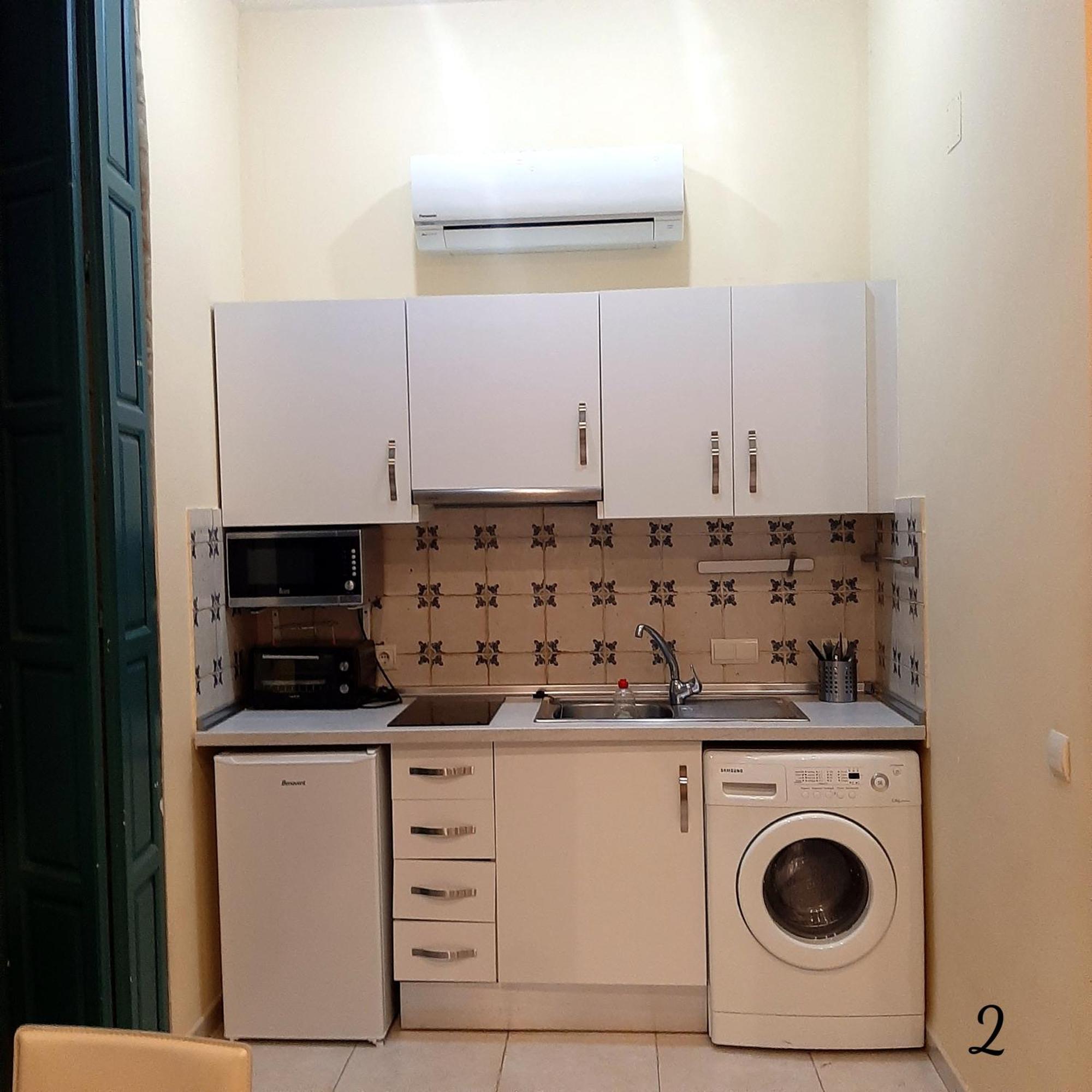 Apartamento Mon Cheri مالقة المظهر الخارجي الصورة