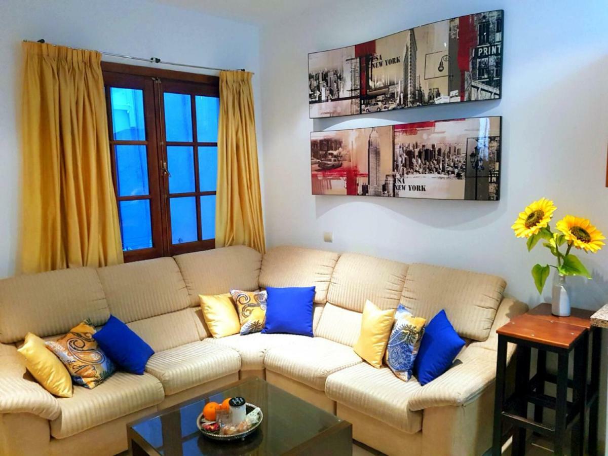 Apartamento Mon Cheri مالقة المظهر الخارجي الصورة